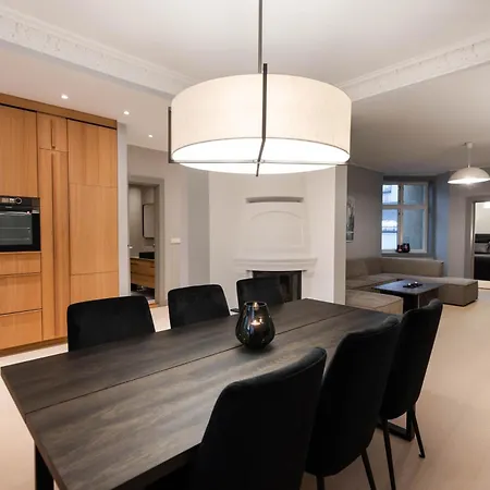 Luxury In Oslo's Location アパート *